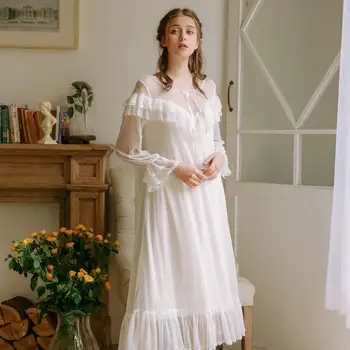 Soft bud silk yarn sexy perspective sleepwear female Multi-layer ruffles stitching Princess lace Sleepwear nightdress wq1962
Soft bud silk yarn sexy perspective sleepwear female Multi-layer ruffles stitching Princess lace Sleepwear nightdress wq1962