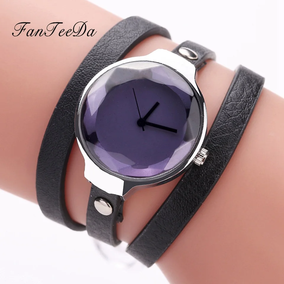 Fanteeda Brand Bracelet Watches Women Fashion Luxury Leather Strap Dress Silver Dial Quart Clock Ladies Creative Wristwatch Gift
Fanteeda Brand Bracelet Watches Women Fashion Luxury Leather Strap Dress Silver Dial Quart Clock Ladies Creative Wristwatch Gift