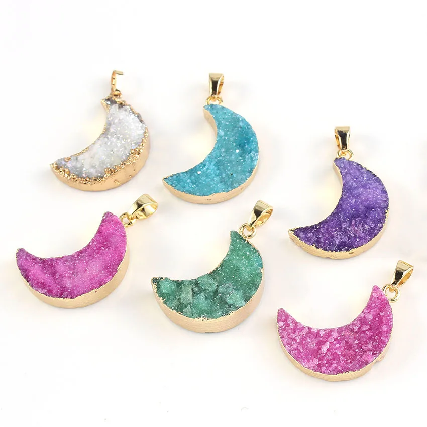 xinshangmie luxurious light yellow gold color nature clear crystals clusters of moon Shaped Pendant fashion jewelry
xinshangmie luxurious light yellow gold color nature clear crystals clusters of moon Shaped Pendant fashion jewelry
