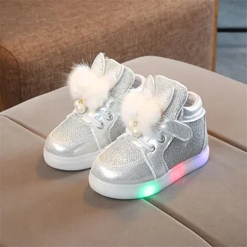 Hot Sale Children Glowing Shoes Kids Princess Girls Led Shoes Spring Autumn Cute Baby Sneakers Shoes EU Size 21-30
Hot Sale Children Glowing Shoes Kids Princess Girls Led Shoes Spring Autumn Cute Baby Sneakers Shoes EU Size 21-30