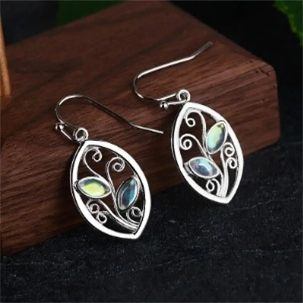 2019 1pair Vintage Boho Leaves Rainbow Moonstone Hook Dangle Earrings Fashion Jewelry Gifts For Women
2019 1pair Vintage Boho Leaves Rainbow Moonstone Hook Dangle Earrings Fashion Jewelry Gifts For Women