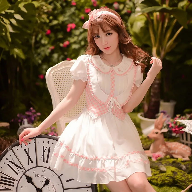 Princess sweet lolita dress Candy rain Summer Japanese style princess College style embroidery Fake two piece dress C15AB5766
Princess sweet lolita dress Candy rain Summer Japanese style princess College style embroidery Fake two piece dress C15AB5766