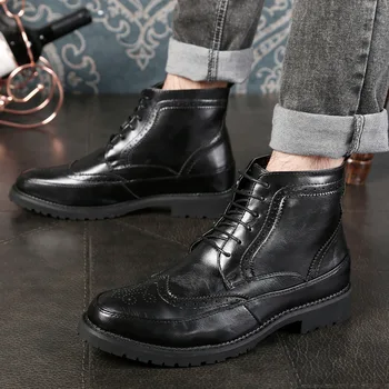 New Men Shoes Spring Autumn Men Boots Fashion Carved Male Lace-UP Shoes High-Cut Men Casual Shoes Fashion Ankle Boots
New Men Shoes Spring Autumn Men Boots Fashion Carved Male Lace-UP Shoes High-Cut Men Casual Shoes Fashion Ankle Boots