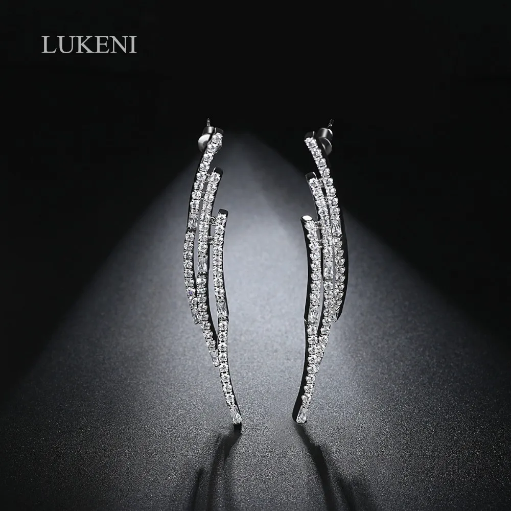 LUKENI Personality Jewelry White Color Cubic Zircon Geometric Line Article Earrings For Women ACCESSORY
LUKENI Personality Jewelry White Color Cubic Zircon Geometric Line Article Earrings For Women ACCESSORY
