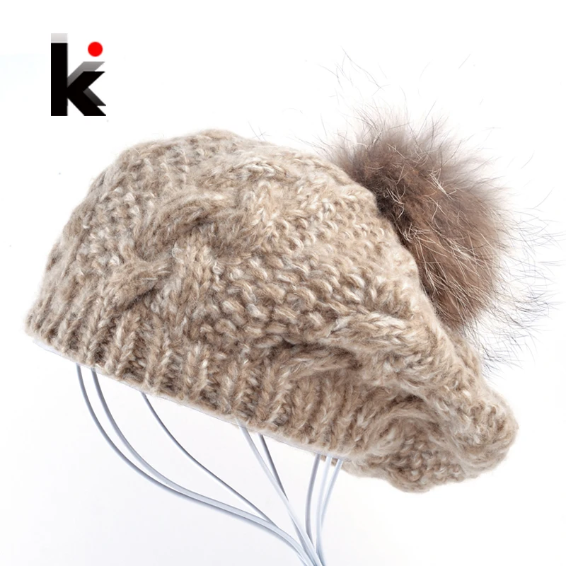 2018 Winter Raccoon fur pompom beret ladies knit wool hat hand-knitted cap female berets hats for women boina feminina Gorras
2018 Winter Raccoon fur pompom beret ladies knit wool hat hand-knitted cap female berets hats for women boina feminina Gorras