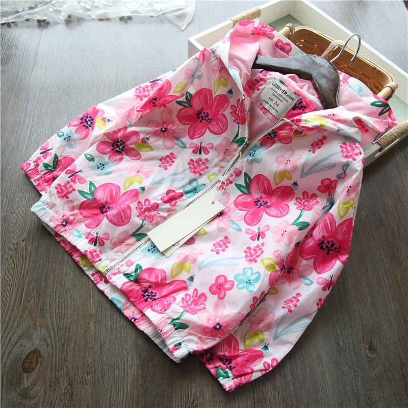 New Girls Jacket Baby Peppa-print Outerwear Jacket Girls Flower-print Hooded Coat Kids Spring Autumn Windproof Jacket
New Girls Jacket Baby Peppa-print Outerwear Jacket Girls Flower-print Hooded Coat Kids Spring Autumn Windproof Jacket