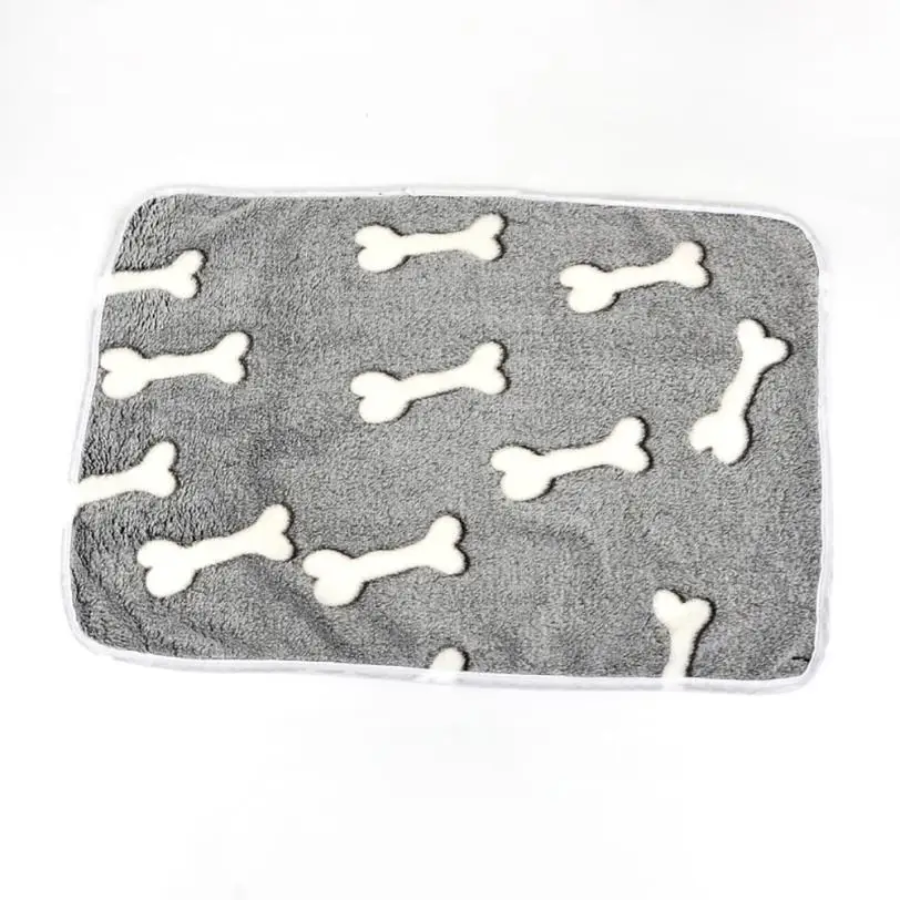 Dog Beds Pet Dog Cat Bed Dog Cat Hand Wash Rest Blanket Breathable Pet Cushion Soft Warm Sleep Mat House For Dogs Cats t124
Dog Beds Pet Dog Cat Bed Dog Cat Hand Wash Rest Blanket Breathable Pet Cushion Soft Warm Sleep Mat House For Dogs Cats t124