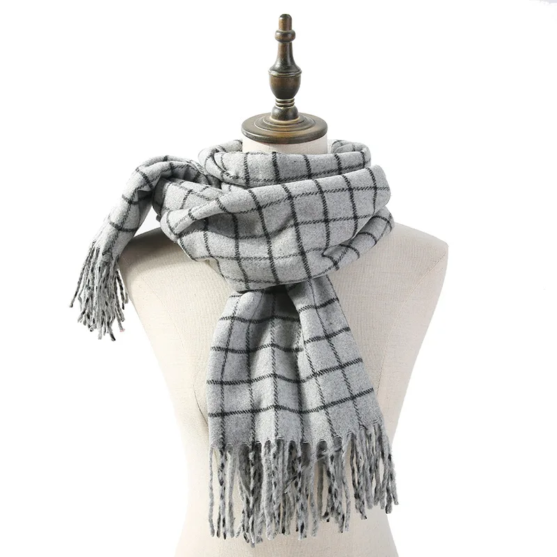Fringed scarf Men and women autumn and winter fashion plaid warm and comfortable wool knit collar Student couple chic
Fringed scarf Men and women autumn and winter fashion plaid warm and comfortable wool knit collar Student couple chic