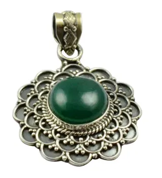 Lovegem Nature Green Onyx Pendant 925 Sterling Silver , 38.9 mm, MHBAP4657
Lovegem Nature Green Onyx Pendant 925 Sterling Silver , 38.9 mm, MHBAP4657