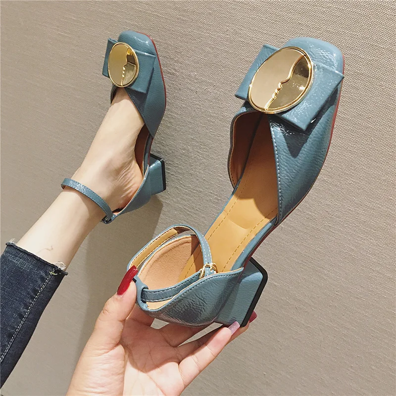 Luxury Brand Shoes Women Flats 2019 Spring Summer Elegant Square toed Office Ladies Shoes Slip-on Woman Boat Shoes A1311
Luxury Brand Shoes Women Flats 2019 Spring Summer Elegant Square toed Office Ladies Shoes Slip-on Woman Boat Shoes A1311