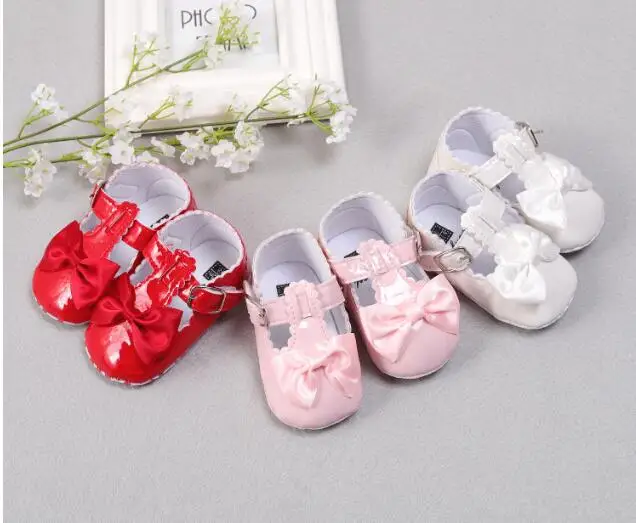 Smooth pu shoes 0-3M Newborn Baby doll Soft Bottom Anti-slip Shoes Footwear Classic Princess Girl Velcro bebe gift doll shoes
Smooth pu shoes 0-3M Newborn Baby doll Soft Bottom Anti-slip Shoes Footwear Classic Princess Girl Velcro bebe gift doll shoes