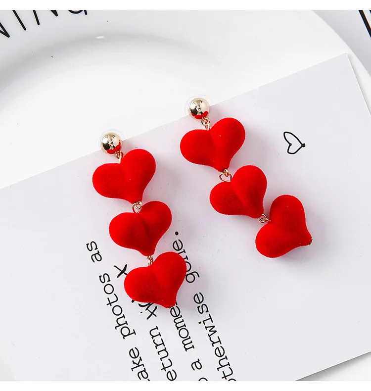 Fashion Velvet Heart Studs Earring for women Lovely Party Jewelry Contracted joker Elegant Simple Heart Ear Studs birthday gift
Fashion Velvet Heart Studs Earring for women Lovely Party Jewelry Contracted joker Elegant Simple Heart Ear Studs birthday gift