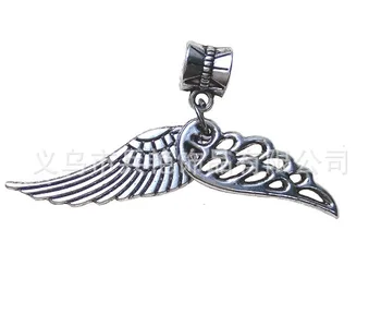 30pcs Angel wings Pendant charm European Style Necklace bracelet Pendant Big Hole Beads Antique silver alloy Jewelry Making DIY
30pcs Angel wings Pendant charm European Style Necklace bracelet Pendant Big Hole Beads Antique silver alloy Jewelry Making DIY