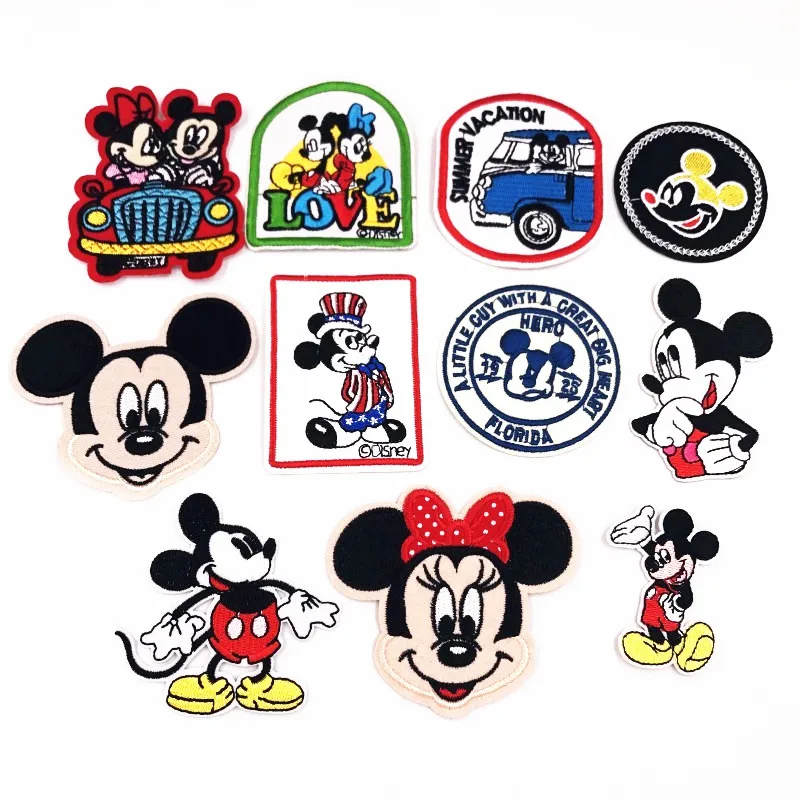 Cartoon 1PCS Mickey Minnie Circle Embroidered Patch Iron on Sew Applique Patch Clothes Shoes Bags DIY Patches New arrival
Cartoon 1PCS Mickey Minnie Circle Embroidered Patch Iron on Sew Applique Patch Clothes Shoes Bags DIY Patches New arrival