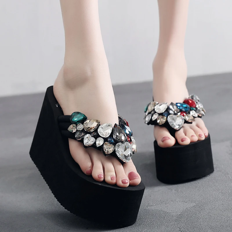 6cm/8cm/11cm Summer High Heels Women Flip Flops Luxury rhinestone Non-slip comfortable Women Wedges Slippers
6cm/8cm/11cm Summer High Heels Women Flip Flops Luxury rhinestone Non-slip comfortable Women Wedges Slippers