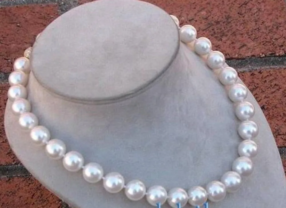 Wholesale FREE SHIPPING >>> GENUINE AAAA 10-11MM SOUTH SEA WHITE PEARL NECKLACE 18
Wholesale FREE SHIPPING >>> GENUINE AAAA 10-11MM SOUTH SEA WHITE PEARL NECKLACE 18
