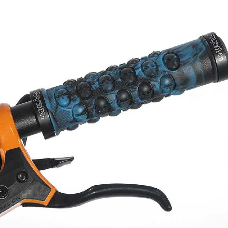 PROPALM Bicycle MTB Handlebar Grips TPR Rubber Double Side Lock-on Bike Handlebar Skull Design Cycling Grips Parts For Bicycles
PROPALM Bicycle MTB Handlebar Grips TPR Rubber Double Side Lock-on Bike Handlebar Skull Design Cycling Grips Parts For Bicycles