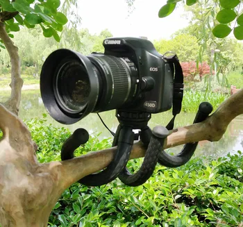 NEW Travel Outdoor Octopus Tripod Mini Bracket Stand Flexible Tripod with Ballhead Phone Mount for Smartphone DSLR Camera 
NEW Travel Outdoor Octopus Tripod Mini Bracket Stand Flexible Tripod with Ballhead Phone Mount for Smartphone DSLR Camera