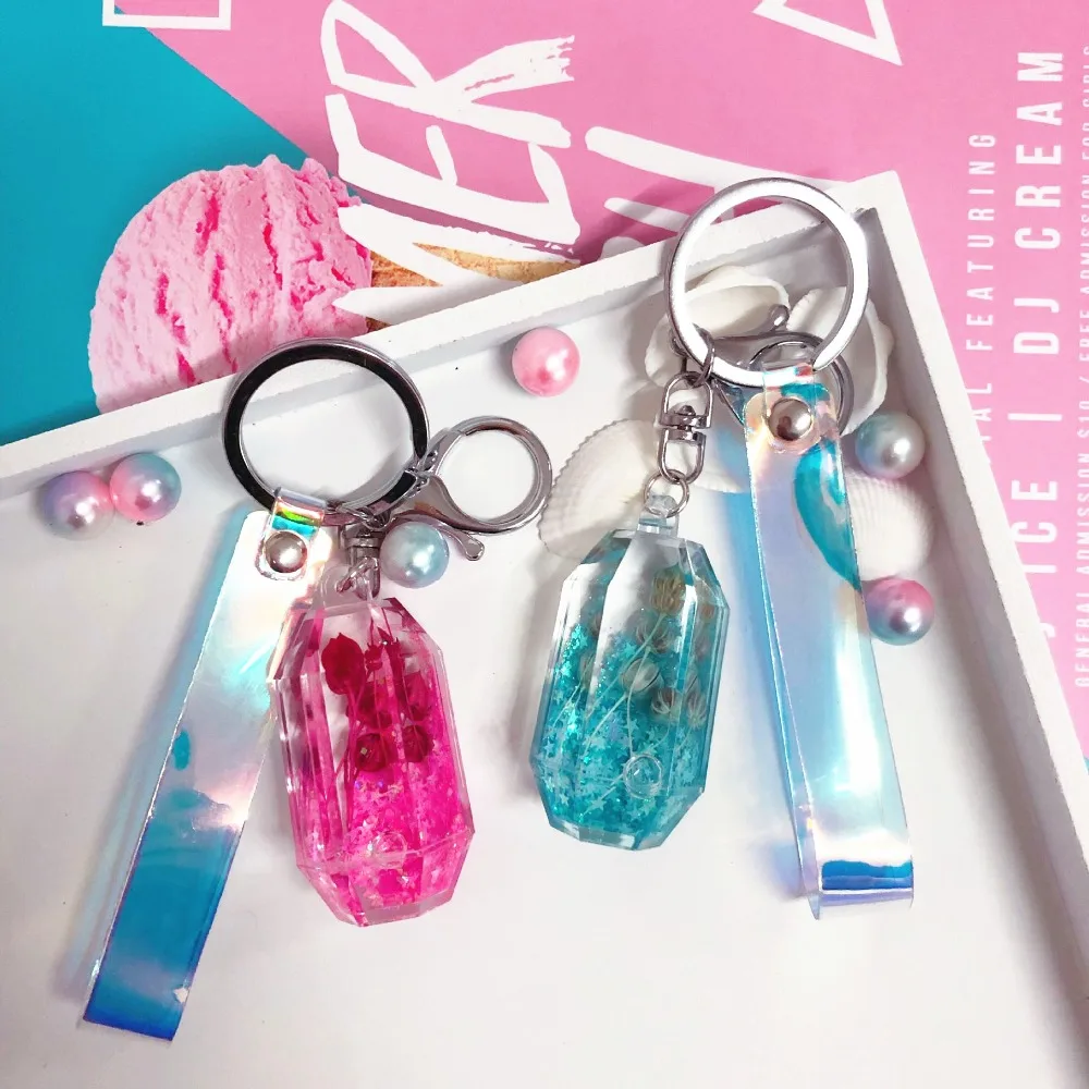 Fashion Car Keychain Creative Dry Flower Starry Liquid Crystal Quicksand Key Ring Bag Pendant for Girl Bag Jewelry
Fashion Car Keychain Creative Dry Flower Starry Liquid Crystal Quicksand Key Ring Bag Pendant for Girl Bag Jewelry