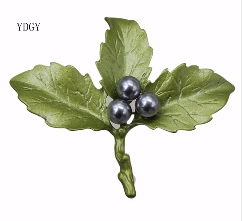 YDGY retro Brooch female green paint Brooch accessories fashion accessories simple temperament Brooch female
YDGY retro Brooch female green paint Brooch accessories fashion accessories simple temperament Brooch female