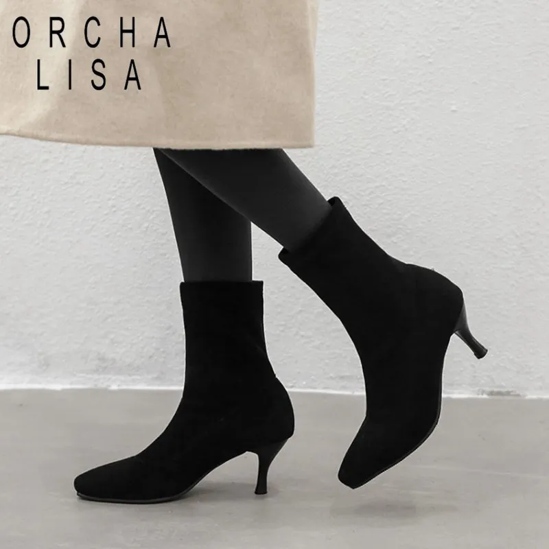 ORCHA LISA Woman ankle boots Black kitten heel slip on stretch Boots thin high heels spring autumn booties lady shoes
ORCHA LISA Woman ankle boots Black kitten heel slip on stretch Boots thin high heels spring autumn booties lady shoes