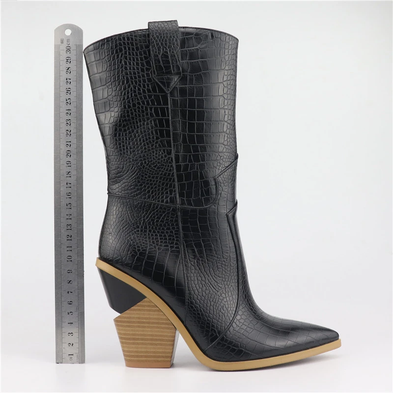 2019 Mid-Calf boots fashion embossed microfiber leather women boots pointed toe western cowboy boots women chunky wedges boots
2019 Mid-Calf boots fashion embossed microfiber leather women boots pointed toe western cowboy boots women chunky wedges boots