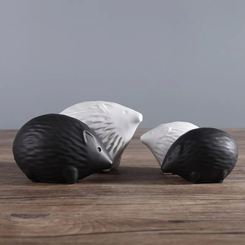 Nordic Style Living Room Decoration Home Modern Minimalist Creative Ceramic Crafts Hedgehog Decoration
Nordic Style Living Room Decoration Home Modern Minimalist Creative Ceramic Crafts Hedgehog Decoration
