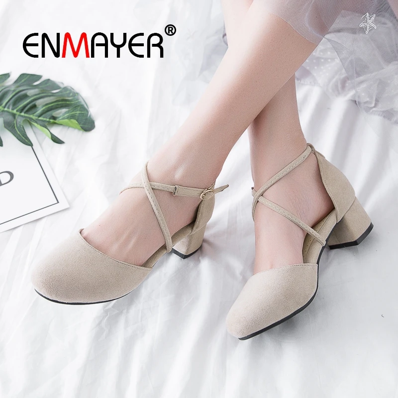 ENMAYER Mary Janes Med Square Heel Women Fashion Pumps Cow Suede Square Toe Casual Women Shoes Size 34-43 LY1638
ENMAYER Mary Janes Med Square Heel Women Fashion Pumps Cow Suede Square Toe Casual Women Shoes Size 34-43 LY1638