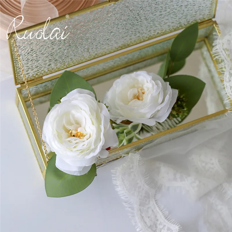 Boho Wedding Head Accessories Flower Rose Hair Comb Bohemia Bridal Comb Wedding Flower Headband for Women Headpiece HD59
Boho Wedding Head Accessories Flower Rose Hair Comb Bohemia Bridal Comb Wedding Flower Headband for Women Headpiece HD59
