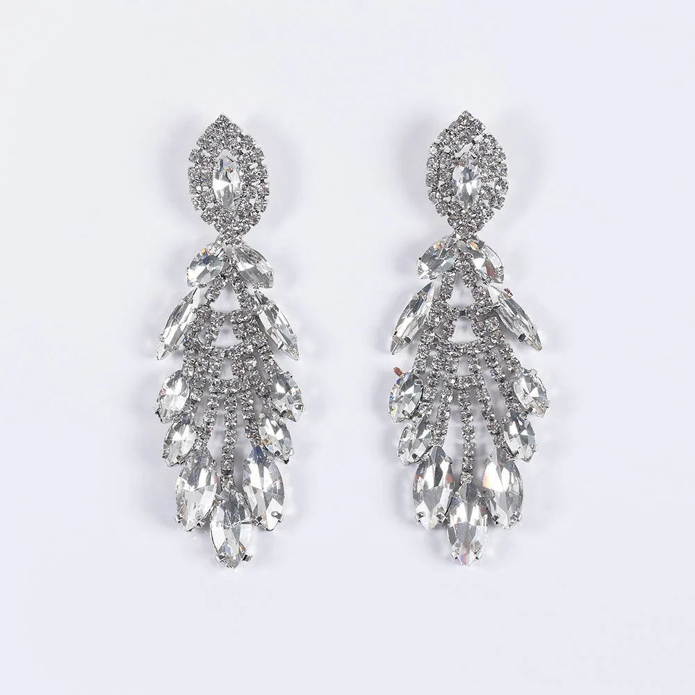 Rhinestone Drop Earrings For Women Fashion Statement Crystal Tassel Earrings 2019 Large Dangle Earing Glass Stone Jewelry
Rhinestone Drop Earrings For Women Fashion Statement Crystal Tassel Earrings 2019 Large Dangle Earing Glass Stone Jewelry