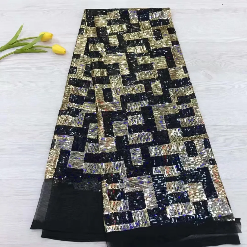 French lace fabric 5yds/pce dhl black&gold sequins fabrics women bright luxury gorgeous party event dress 2019 high quality new
French lace fabric 5yds/pce dhl black&gold sequins fabrics women bright luxury gorgeous party event dress 2019 high quality new