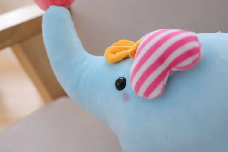 16375