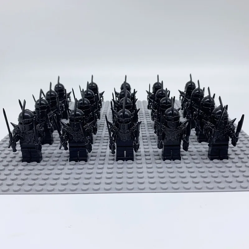 20pcs/lot Medieval Knights Rome Helmet Lance Shield Middle Ages Helmet Building Blocks Bricks Kids DIY Toys
20pcs/lot Medieval Knights Rome Helmet Lance Shield Middle Ages Helmet Building Blocks Bricks Kids DIY Toys