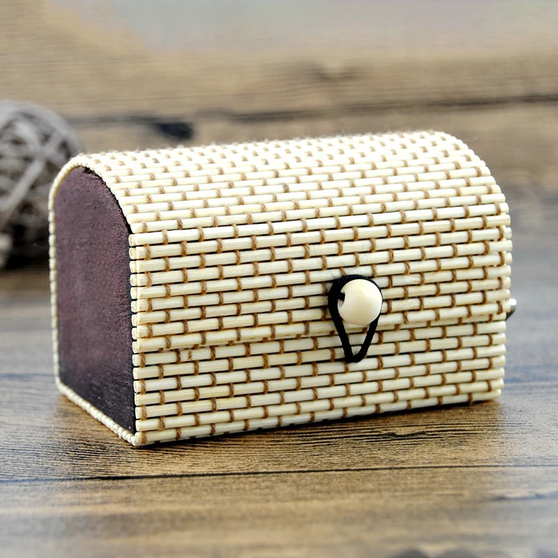 Bamboo wood Storage Antique Carved wooden Music Box of Clockwork Type operated Musical Boxes Caja de musica Free shipping
Bamboo wood Storage Antique Carved wooden Music Box of Clockwork Type operated Musical Boxes Caja de musica Free shipping