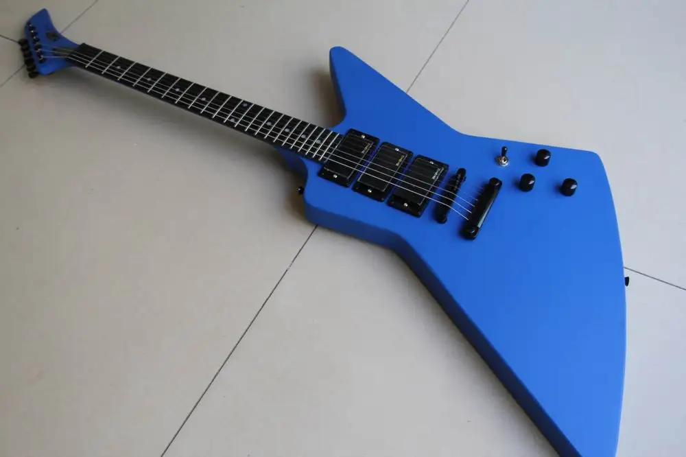 WHOLESALE CNBALD ES P CUSTOM EXPLORER ELECTRIC GUITAR 3PICKUPS IN MATTE BLUE 120415
WHOLESALE CNBALD ES P CUSTOM EXPLORER ELECTRIC GUITAR 3PICKUPS IN MATTE BLUE 120415