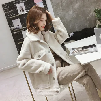 2020 New Winter Jacket Short Casual Sheep Wool Jacket Large size Thick pink Beige Imitation Cashmere Jacket AS157
2020 New Winter Jacket Short Casual Sheep Wool Jacket Large size Thick pink Beige Imitation Cashmere Jacket AS157