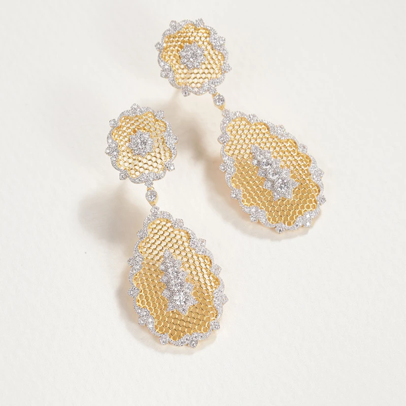 Cmajor S925 Silver Honeycomb Two Tone Retro Pendant Dangle Earrings Gift For Women in Stock Free Shipping
Cmajor S925 Silver Honeycomb Two Tone Retro Pendant Dangle Earrings Gift For Women in Stock Free Shipping