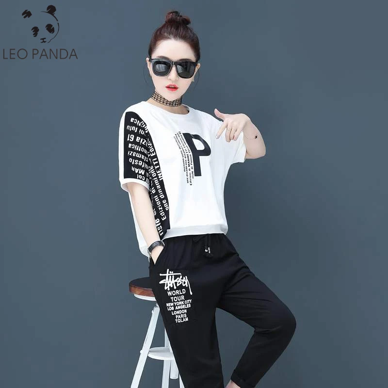 New Women Fashion Summer Cotton T-shirt Plaid + Shorts Plus Size Hooded Pocket Short European style Female Two-piece Suit C
New Women Fashion Summer Cotton T-shirt Plaid + Shorts Plus Size Hooded Pocket Short European style Female Two-piece Suit C