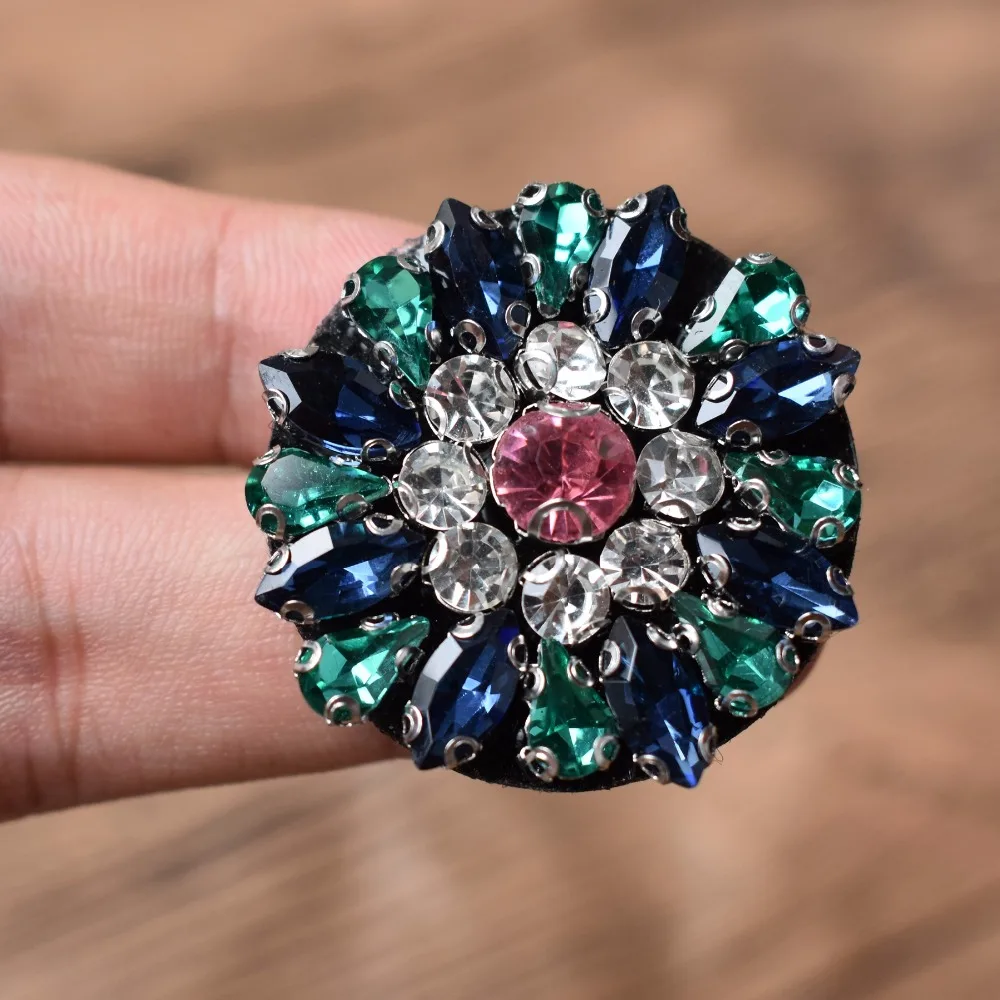 Rhinestone Roundness Beaded Patch for Clothing Sewing Beading Applique Clothes Shoes Bags Decoration Patch
Rhinestone Roundness Beaded Patch for Clothing Sewing Beading Applique Clothes Shoes Bags Decoration Patch