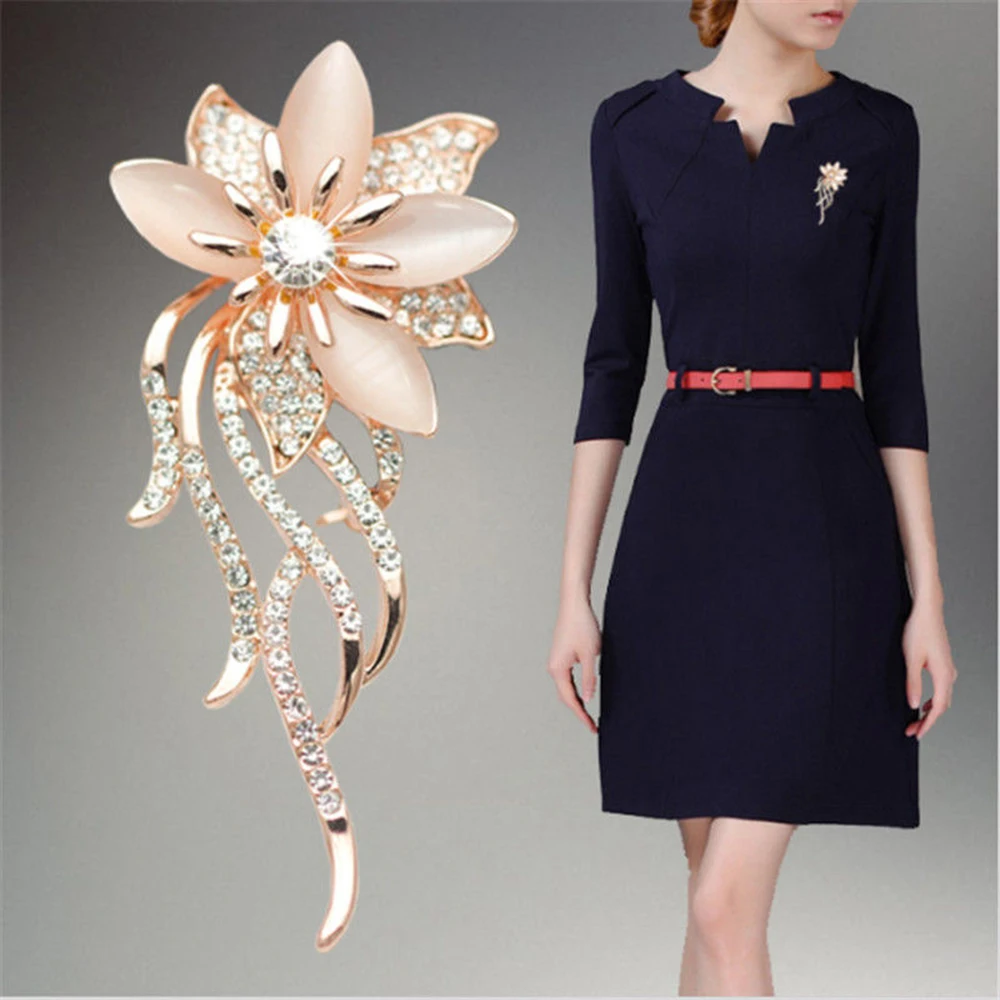 Crystal Vintage Flower Brooches for Women Floral Brooch Pin Fashion Dress Coat Accessories Jewelry Xmas Valentine's Day Gift
Crystal Vintage Flower Brooches for Women Floral Brooch Pin Fashion Dress Coat Accessories Jewelry Xmas Valentine's Day Gift