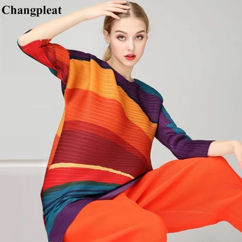 Changpleat2019 Spring New Women Stripe T-shirt Top Miyak Pleated Fashion O-neck Loose Large Size 3/4 Sleeve Female T-shirts Tide
Changpleat2019 Spring New Women Stripe T-shirt Top Miyak Pleated Fashion O-neck Loose Large Size 3/4 Sleeve Female T-shirts Tide