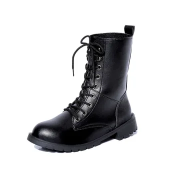 In 2017 before the new Martin boots with low leisure with party with 40 and 42 shoes of 1110 students
In 2017 before the new Martin boots with low leisure with party with 40 and 42 shoes of 1110 students