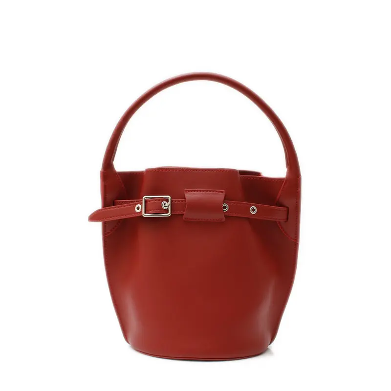 New Genuine Leather Lady Bucket Bag Composite Handbag European And American Fashion Simple Belt Buckle Women Hasp High Quality
New Genuine Leather Lady Bucket Bag Composite Handbag European And American Fashion Simple Belt Buckle Women Hasp High Quality