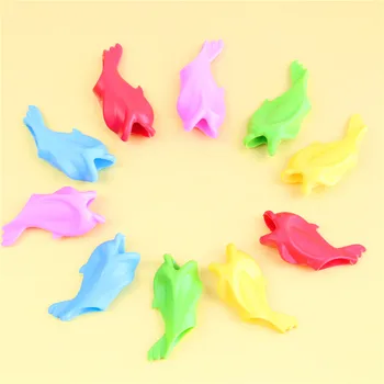 20pcs Students Pencil Hold A Pen Holding Practise Device For Correcting Pen Postures Grip Learning Stationery
20pcs Students Pencil Hold A Pen Holding Practise Device For Correcting Pen Postures Grip Learning Stationery