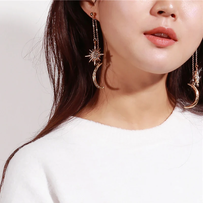 Boho Long Rhinestone Moon Star Dangle Earrings for Women Classic Bohemia Gold Silver Women Hanging Drop Earings Fashion Jewelry
Boho Long Rhinestone Moon Star Dangle Earrings for Women Classic Bohemia Gold Silver Women Hanging Drop Earings Fashion Jewelry