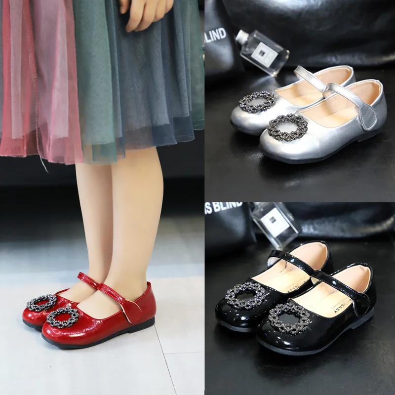Summer Toddler Infant Kids Shoes Dress Leather Loafers Girls Flat Daily Children Princess Wedding Sandal Black School Autumn New
Summer Toddler Infant Kids Shoes Dress Leather Loafers Girls Flat Daily Children Princess Wedding Sandal Black School Autumn New
