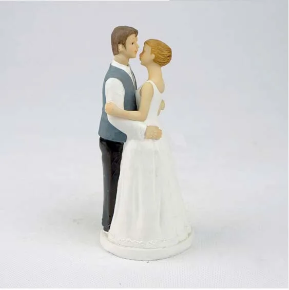 Free shipping Romantic KISSES 15*7*7 (cm) personality Wedding Cake topper 10pcs/lot , YK9
Free shipping Romantic KISSES 15*7*7 (cm) personality Wedding Cake topper 10pcs/lot , YK9