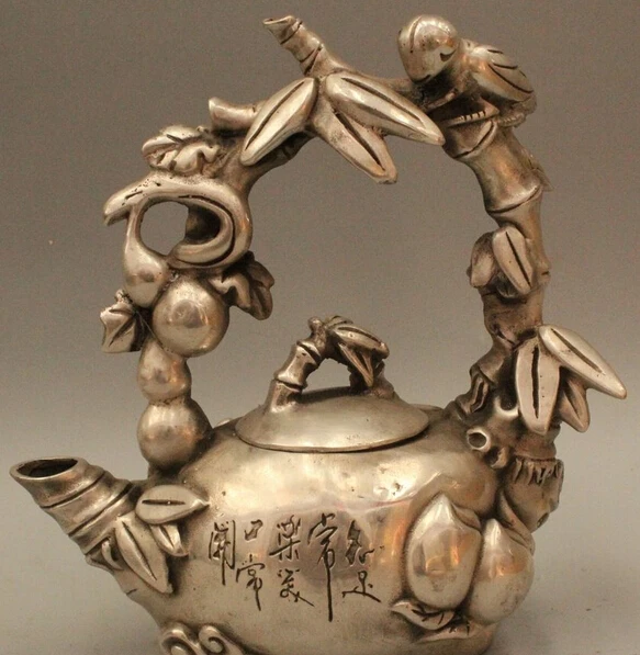 8" Marked China Chinese Dynasty Silver Cucurbit cicada Statue Wine Pot Flagon R0715 B0403
8" Marked China Chinese Dynasty Silver Cucurbit cicada Statue Wine Pot Flagon R0715 B0403