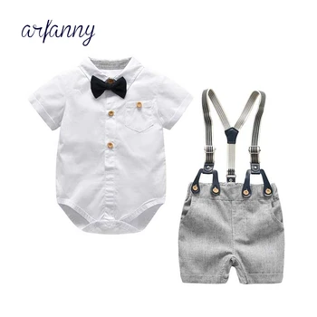 Baby Clothing 0-24M New British Short-Sleeved Birthday BoyGentleman Suit Children's Bow T-shirt + bib 2 sets
Baby Clothing 0-24M New British Short-Sleeved Birthday BoyGentleman Suit Children's Bow T-shirt + bib 2 sets