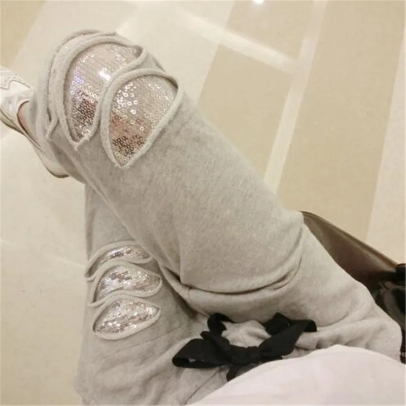 New Women's hole sequined trousers loose casual trouserses elastic pants harem pantses fitness running ladies plus size pants
New Women's hole sequined trousers loose casual trouserses elastic pants harem pantses fitness running ladies plus size pants